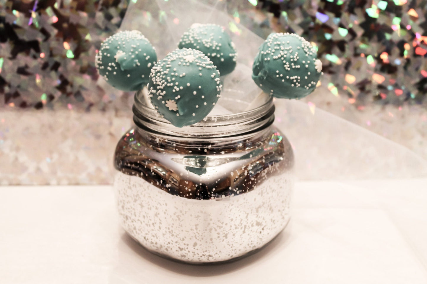 Chocolate Covered Christmas Cake Pops – Assorted Flavors – 1 Dozen