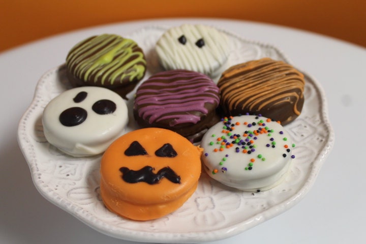 Halloween Chocolate Dipped Peanut Butter Crackers - 1 Dozen