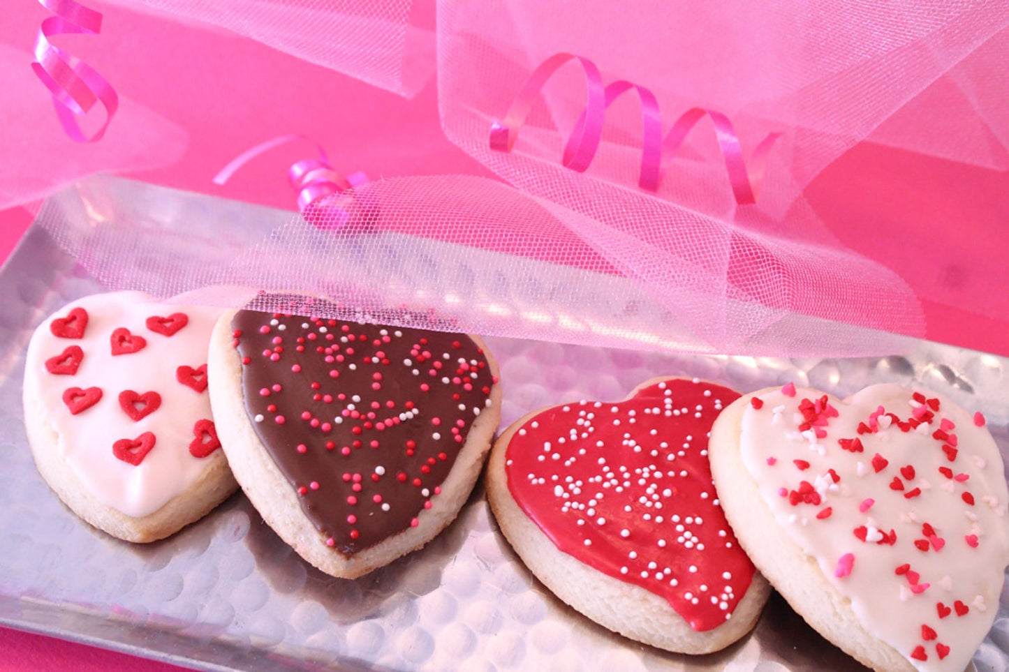 Valentine Heart Sugar Cookies – 1 Dozen – Cookies Come Packaged as a Valentine’s Gift