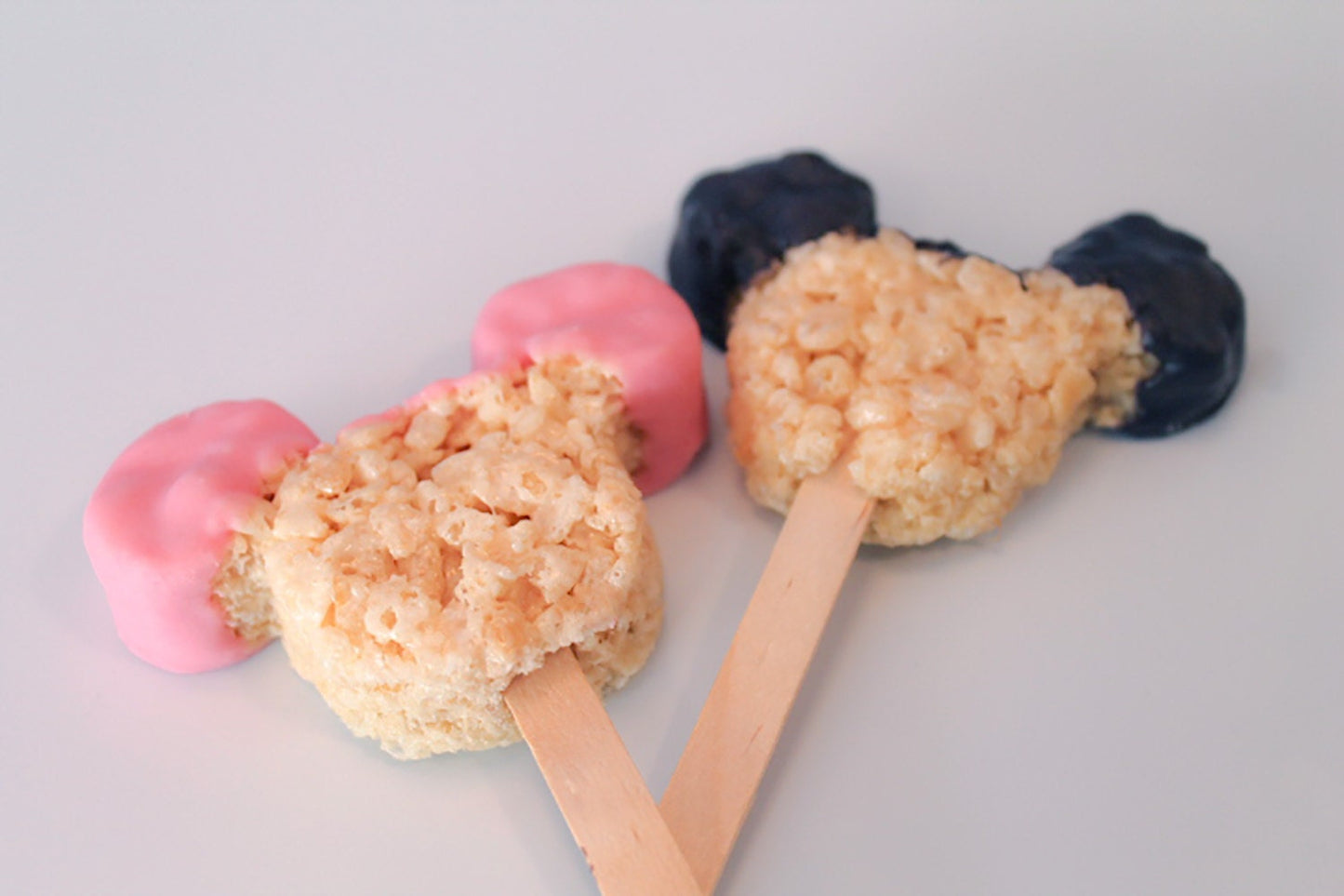 Mickey Mouse / Minnie Mouse Ears Chocolate Covered Rice Krispies Treats on a Stick – 1 Dozen