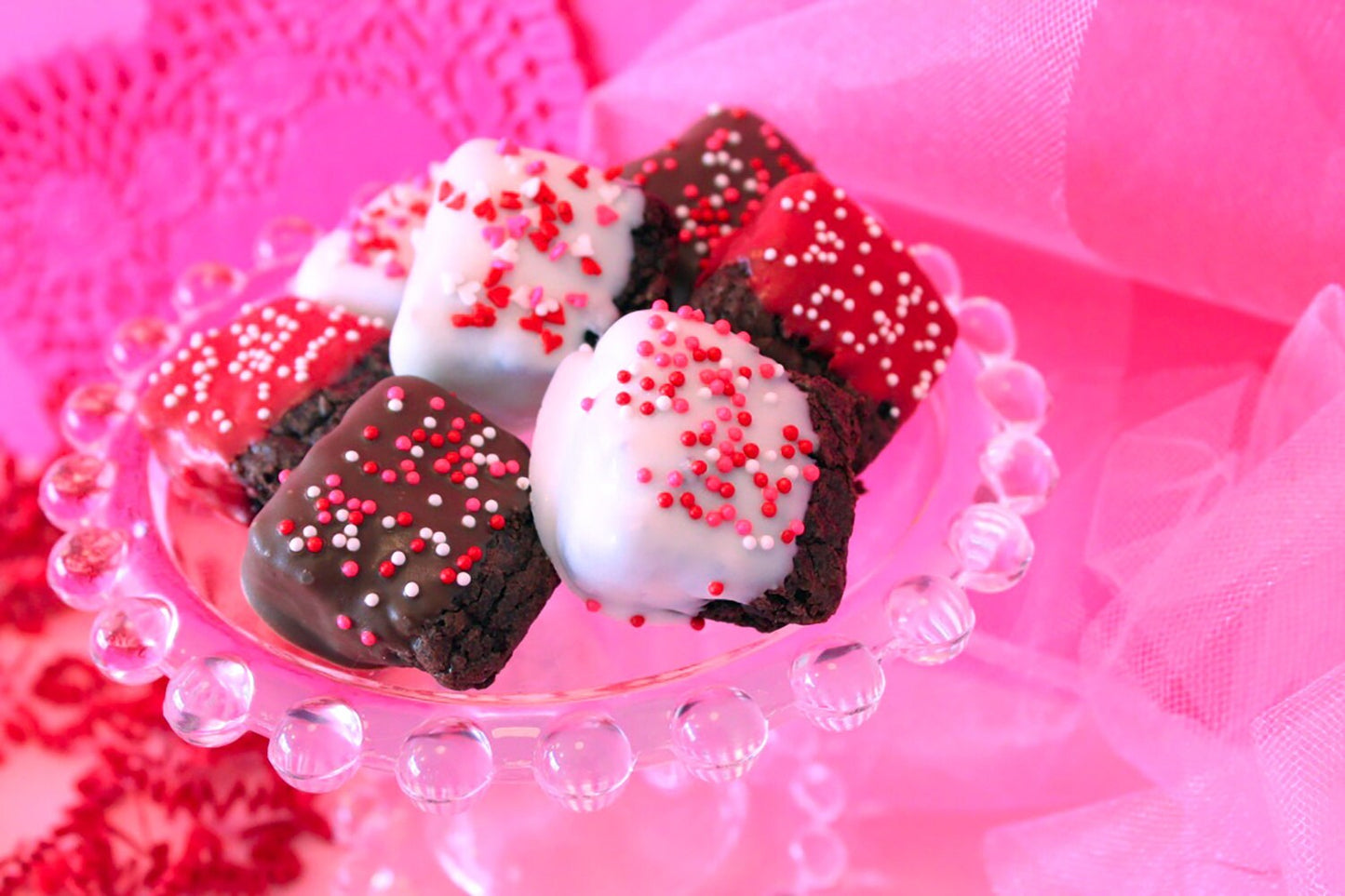 Valentine Mini Chocolate Covered Brownie Bites – 1 Dozen