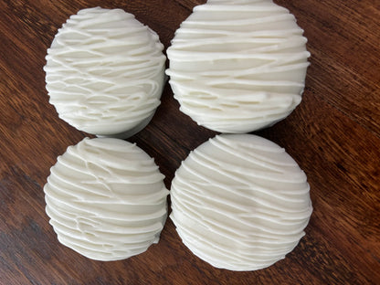 White Chocolate Oreos - White Chocolate Dipped Oreos - Party Treats - Wedding Shower Favors - 1 dozen