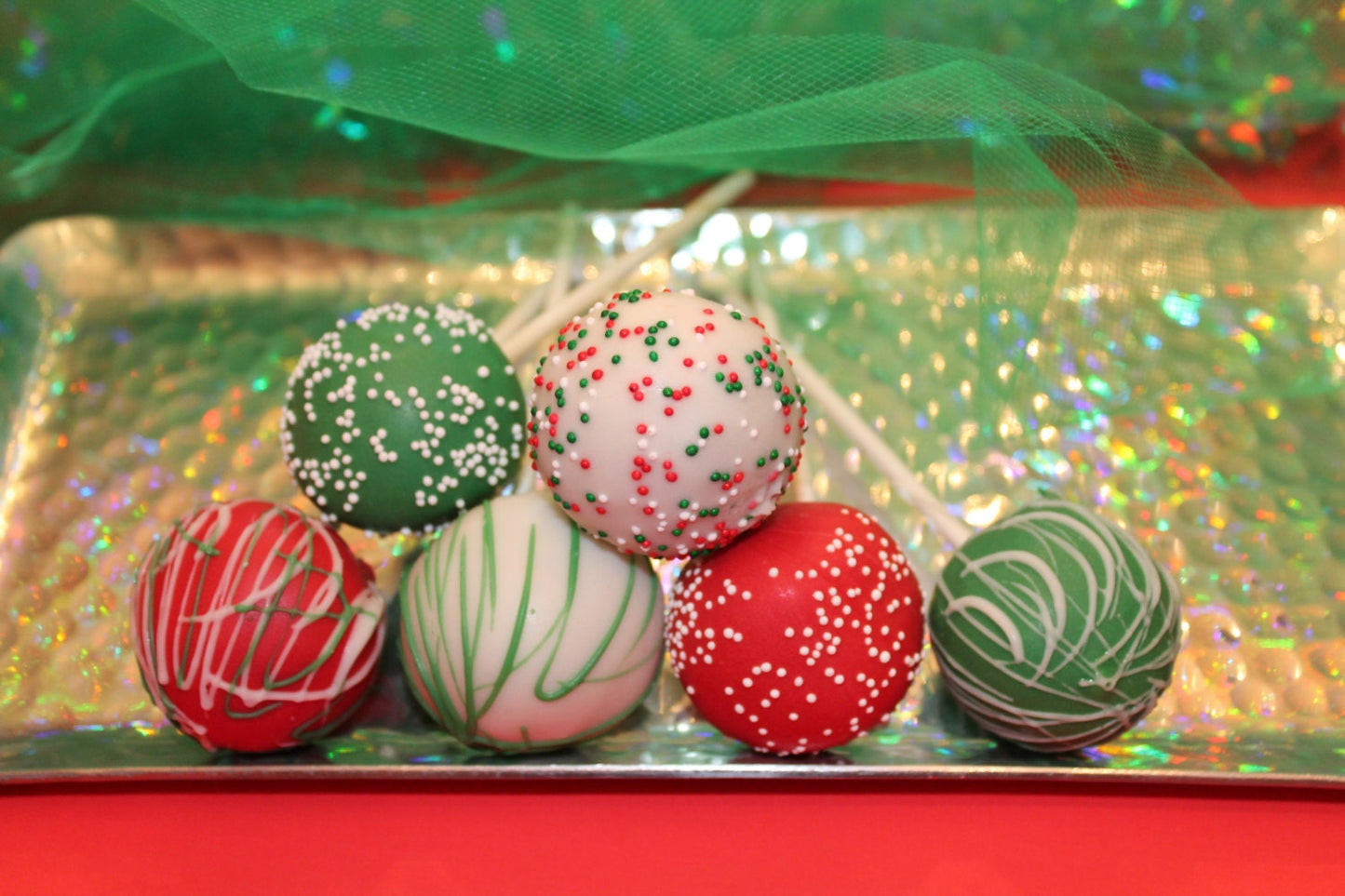 Chocolate Covered Christmas Cake Pops – Assorted Flavors – 1 Dozen