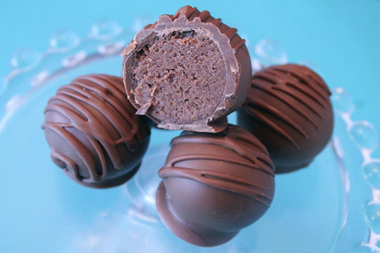 Chocolate Cake Bites, Gourmet Chocolate Cake Balls, Chocolate dipped treats, Old-Fashioned Dessert - 1 dozen